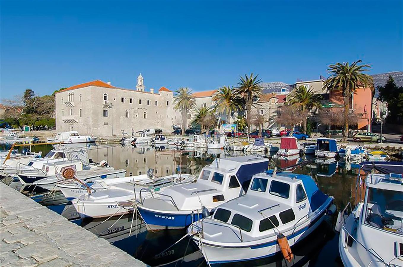 KaštelaPalmaja公寓 外观 照片